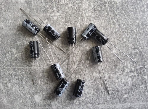 Stück elko 220uf 25v - elko, 105°c