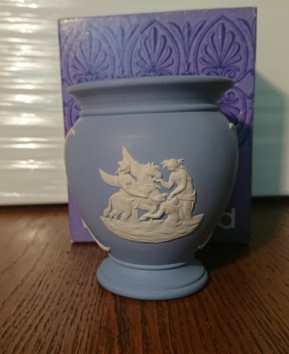 Wedgewood jaspis cameo posy - wedgewood,