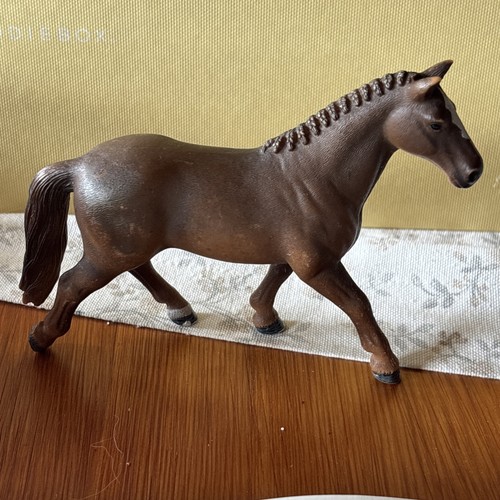 Schleich hannoveraner stute - schleich,