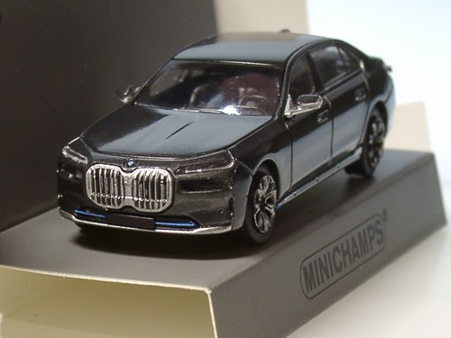 Minichamps bmw 2023 grau - minichamps, i7,