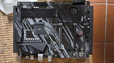 Gigabyte x570 UD AM4 Socket