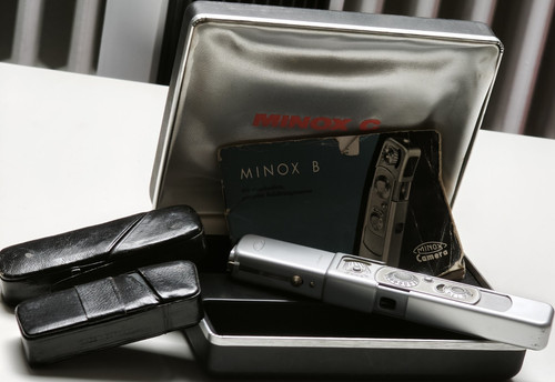 Minox miniaturkamera - b,
