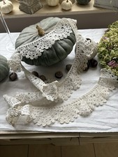 alte Spitze, Borte Gehäckelt  ca 6,5 cm breit und 1,90 m Lang Bögen