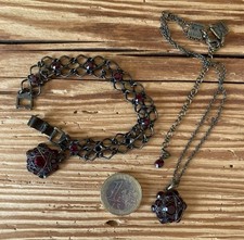 2teiliges Set Bended Lights Konplott Kette Armband rot wie NEU