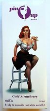 Andrea Miniatures Pin Up-04 Cold Strawberry 1:22 / 80mm Neu, Bauteile versiegelt