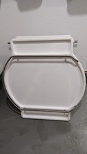 Wickeltisch für die Badewanne