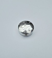 Schöne alte fein ziselierte