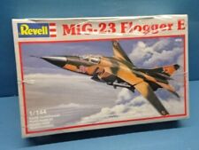 1/144 REVELL (1988) : MIG-23 "FLOGGER E " ( 1 Decal Optionen)