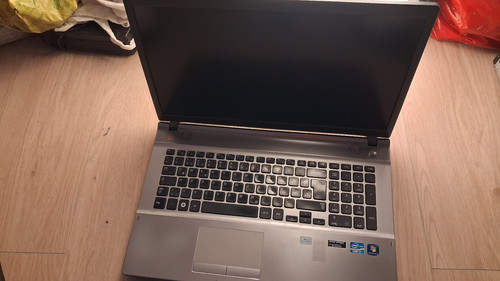 Laptop samsung 8gb - laptop, i7