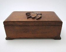 Antik Art Deco geschnitztes