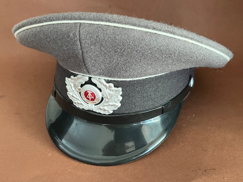 Uniform nva ddr - uniform,