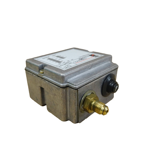 P77aaa 9300 johnson controls - p77aaa-9300,