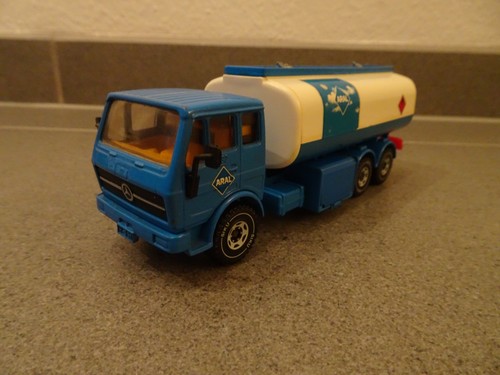 Siku 2524 mercedes 2232 - mercedes,
