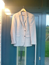 TOLLES HERRENSAKKO AUS BESTER SCHURWOLLE IN HELLGRAU IN GRÖSSE 56 !!