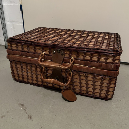 Vintage picknickkorb mit - picknickkorb,