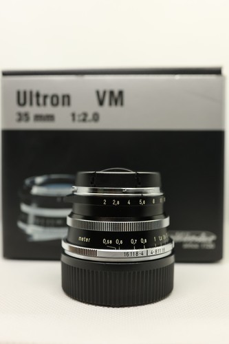Voigtländer ultron 35mm 0 - ultron, f/2.0