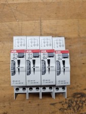 4x ABB E232-230 Zeitschaltrelais Treppenlichtzeitschalter Treppenlichtautomat