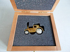 Schuco Piccolo Weihnachten 2004 Lanz Eilbulldog Traktor Gold Holzkiste