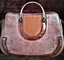 Ausgefallene Handtasche