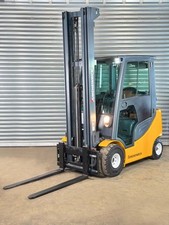 Jungheinrich TFG 320s - GAS