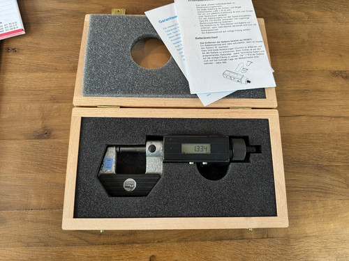 Digitale bügelmessschraube - digitale,