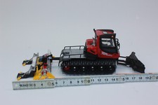 JC 4700 Pistenbully Pistenraupe 1:43 PB 100  NEU in OVP