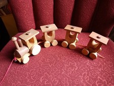 Holzeisenbahn vintage Lok mit Waggons Echtholz unlackiert für Kleinkinder