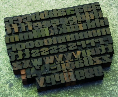Alphabet holzbuchstaben 18 - alphabet,