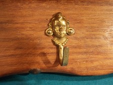 Wand Regal antik Hakenleiste