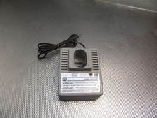 Ladegerät ELU SL1 Akku Ladegerät Schnellladegerät