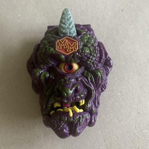 Mighty max outwits cyclops - mighty,