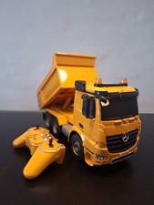 Ferngesteuerter Muldenkipper