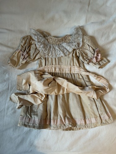 Kleid alte puppe - kleid, jh.