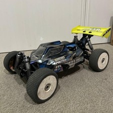 Mugen Seiki MBX5R 1/8 RC Nitro