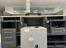 TRESOR AKT/Automatischer Kassentresor von DeLaRue Garny (Geldhebeanlage)