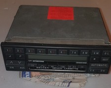Auto Radio Becker aus einem Mercedes Benz Oldtimer