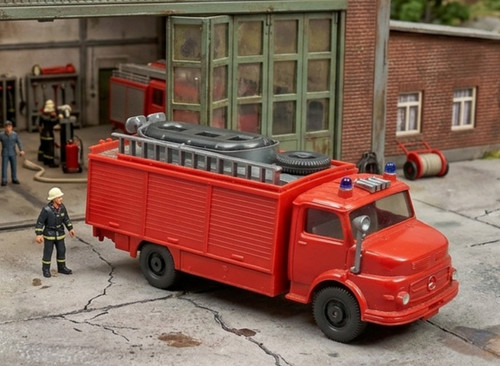 Wiking mercedes 1413 - mb, fw
