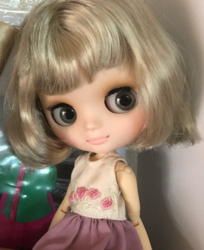Middie blythe puppe mattes - middie,