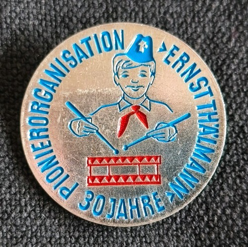 Abzeichen ddr jahre - 30,