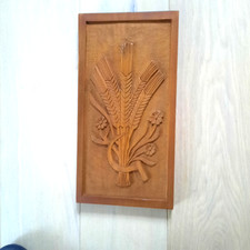 altes handgeschnitztes