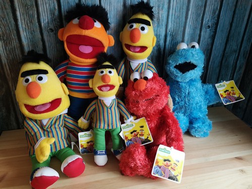 Sesamstrasse living puppets - sesamstrasse,