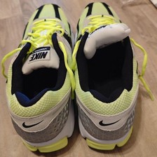 Nike Sportswear ZOOM VOMERO 5 Neongelb 47