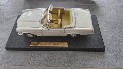Auto modell mercedes - auto,