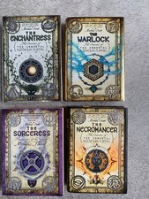 4 x The Alchemyst Nicholas Flamel Michael Scott  ENGLISCH