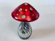 M 202) Alter Glas Pilz