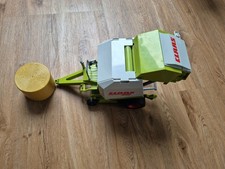 BRUDER CLAAS ROLLANT 250 RUNDBALLENPRESSE FAHRZEUG 1:16