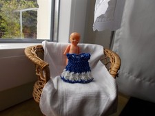 Puppenkleid, Puppenstube 9cm