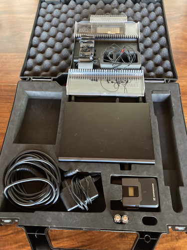 Sennheiser set mit dpa - ew,