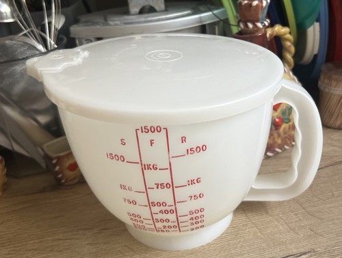 Vintage tupperware mix store - vintage, mix-n-store
