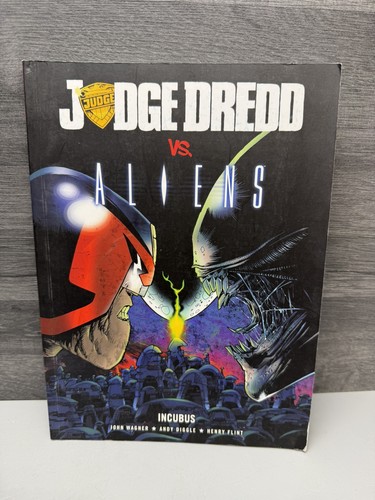 Judge dredd aliens - vs.,